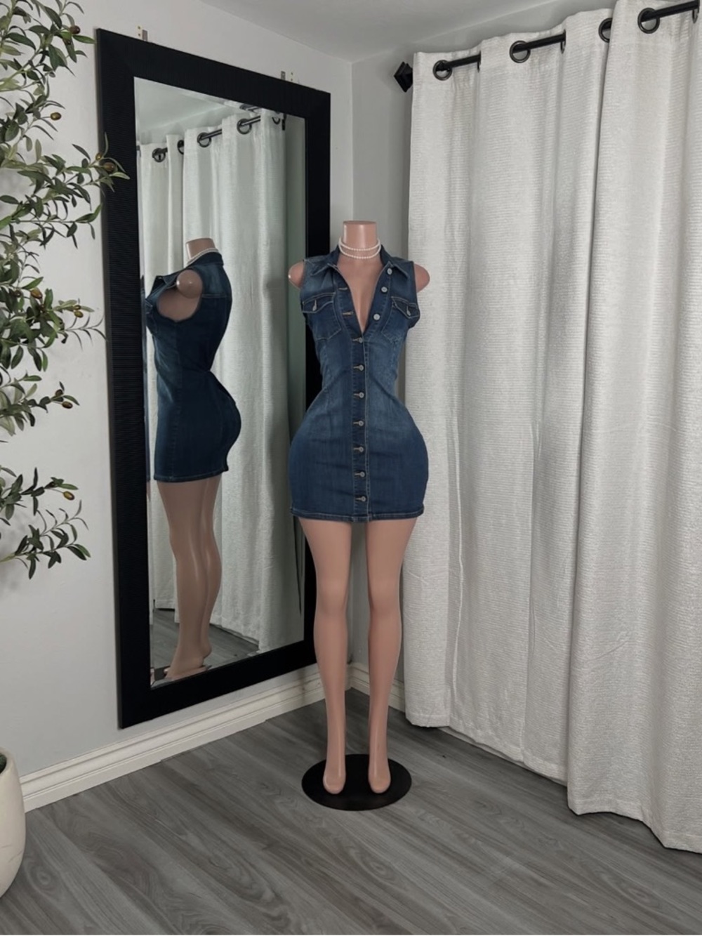 Sleeveless Dark Blue Denim Button-Front Mini Dress - Picture 2 of 2